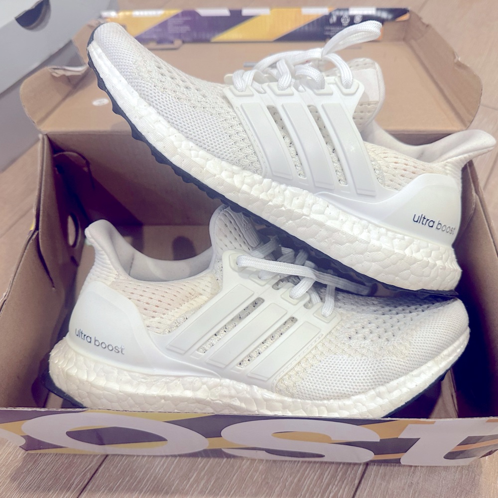 OG ultraboost triple white